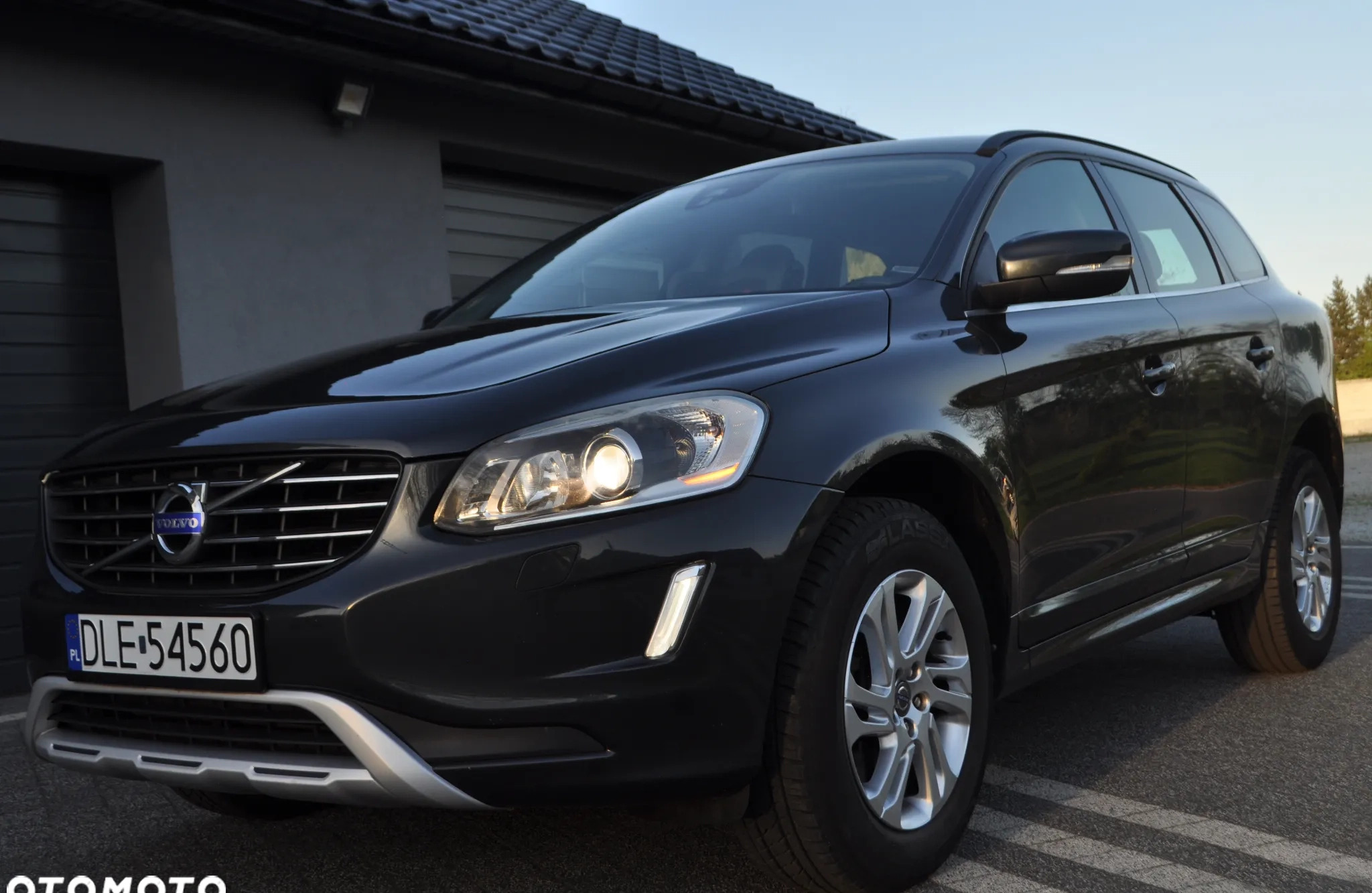 Volvo XC 60 cena 67500 przebieg: 184000, rok produkcji 2014 z Legnica małe 742